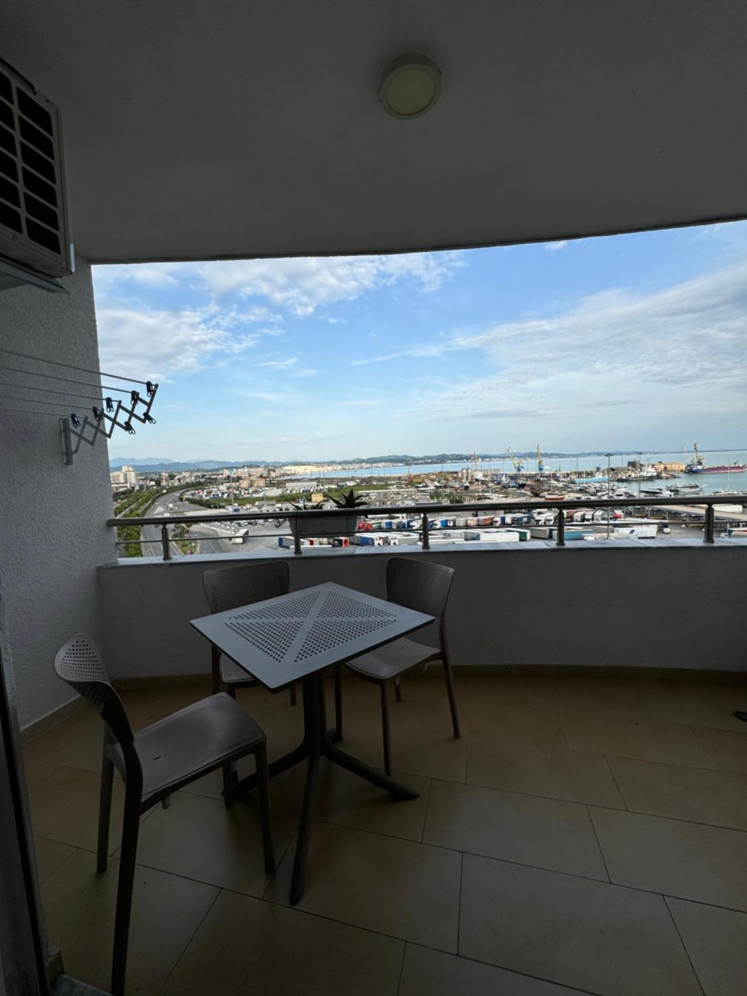 Port View Apartment 1 Durres Exterior photo